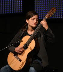 Nina Galubovic, Gitarre Nina Galubovic, Gitarre